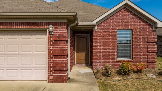 110 Vienne Pl