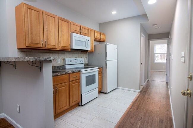 Photo - 5043 Walnut St Unit 2F