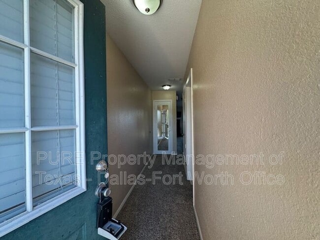 Photo - 6321 Kelly Dr