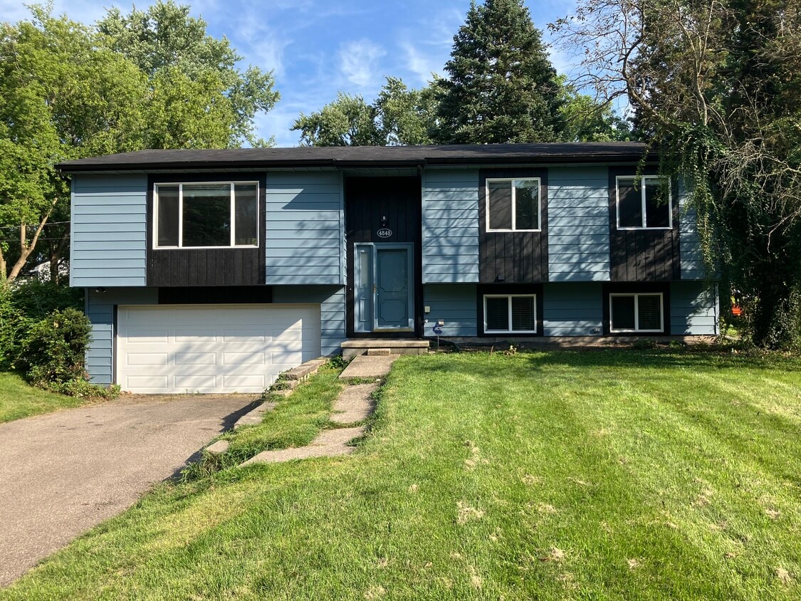 Photo - 4848 Cole Blvd (Ypsilanti, MI)