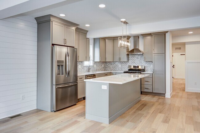 Photo - 13 Wilkins Ave