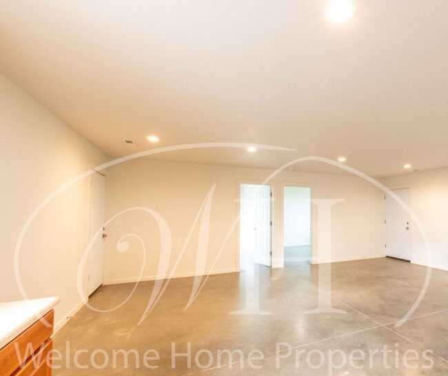 Photo - Country Home with Optional Horse Paddock Stalls