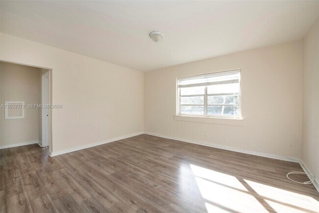 Photo - 12247 NE 9th Ave Unit 12247