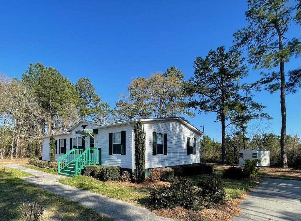 10500 Hwy 41 E - 10500 Hwy 41 E House