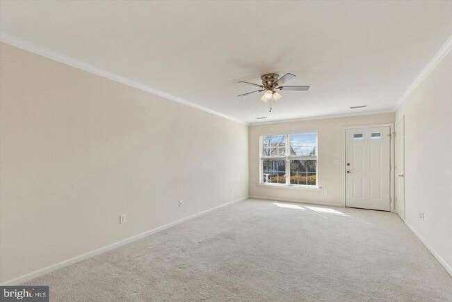 Photo - 110 W Harmony Dr