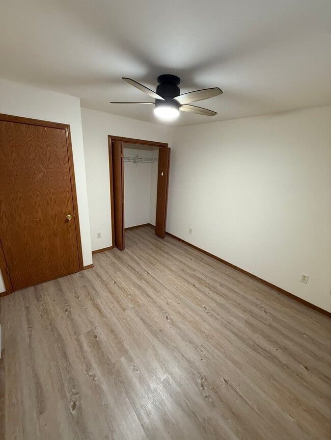 Dormitorio de arriba - 1021 Rolling Meadows Dr