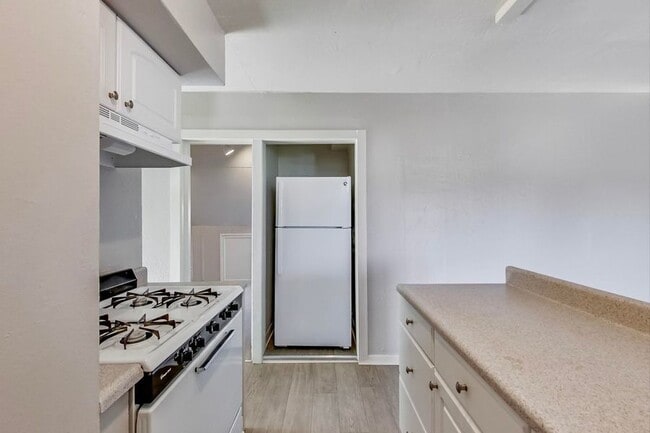 Photo - 159 Emerson St Unit 08