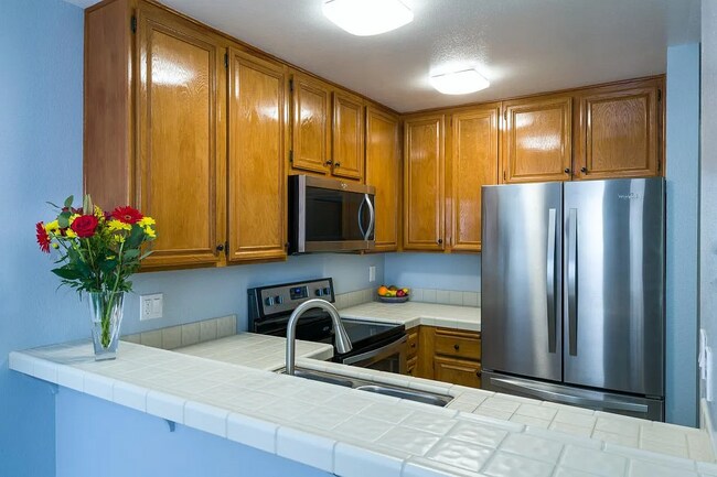 Photo - 2630 Erie St Unidad 7