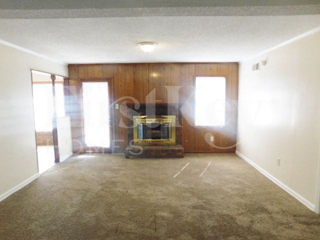 Photo - 3034 Oak Allee St