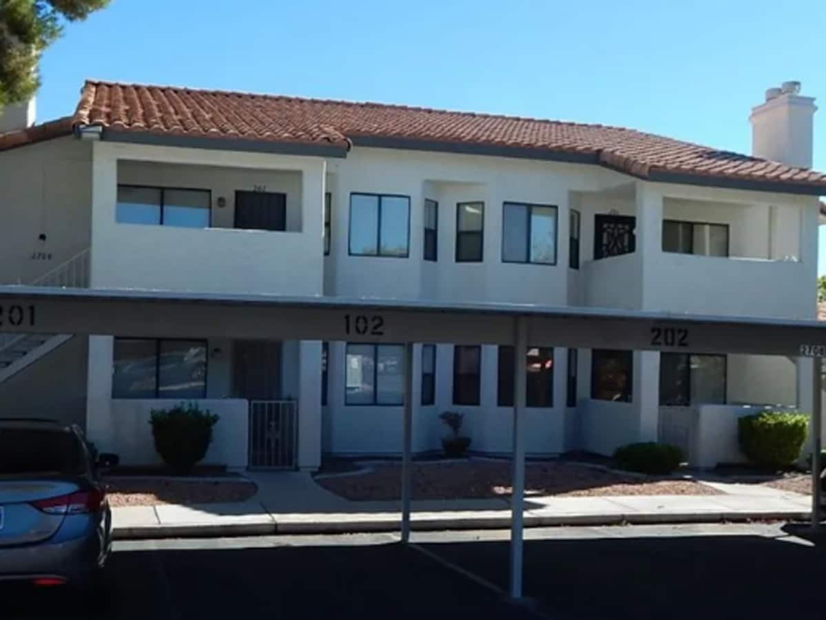 COMFORTABLE 2-BEDROOM CONDO NEAR SUMMERLIN AREA - COMFORTABLE 2-BEDROOM CONDO NEAR SUMMERLIN AREA
