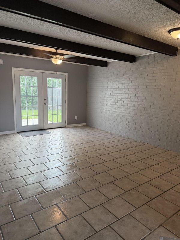 3350 HIGHWAY 1 SOUTH, 7