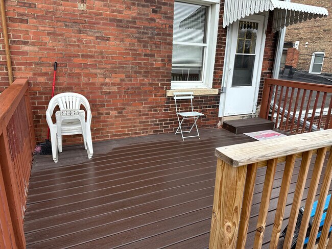 Photo - 456-458 Main St Unidad 454 Apt 2