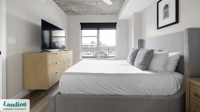 Photo - 1375 E Hampden Ave Unidad 209