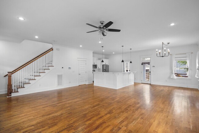 Photo - 904 Delmas Ave