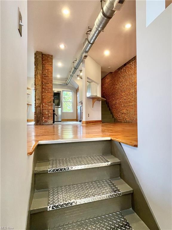 Photo - W 54th Triplex Unit 3