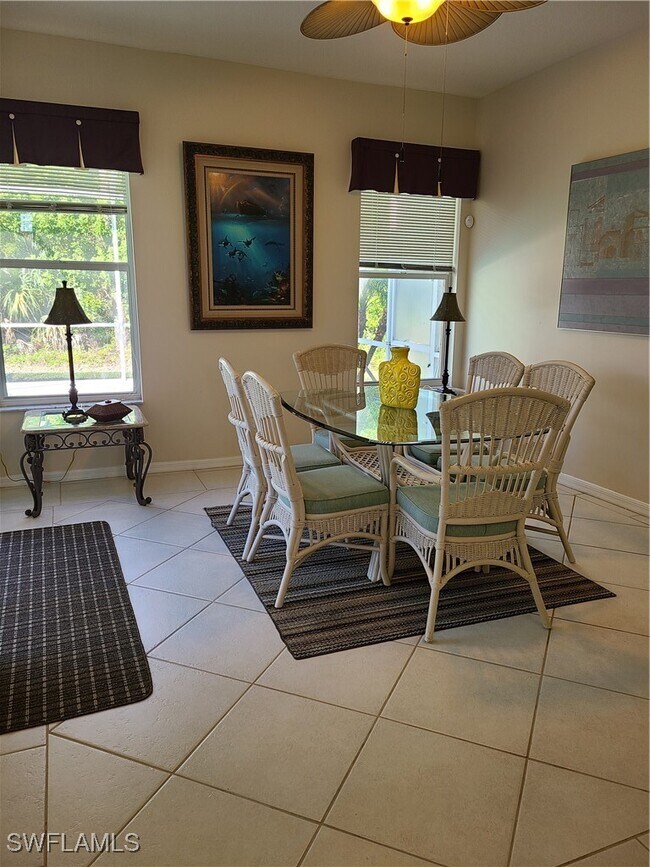 Photo - 745 Crossfield Cir