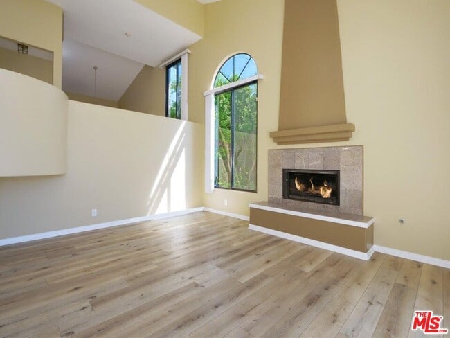Photo - 515 N Gertruda Ave