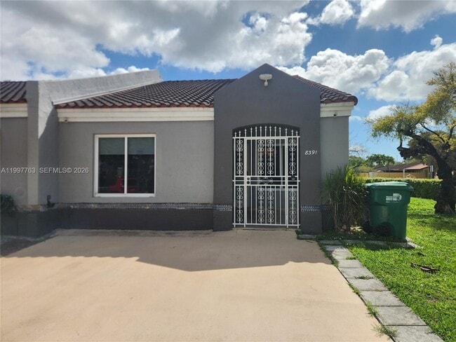 Building Photo - 8391 SW 148th Ave