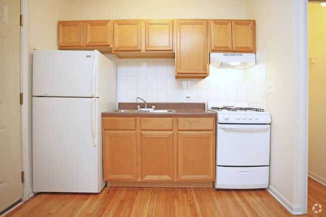 Studio, 1 BA - Kitchen
