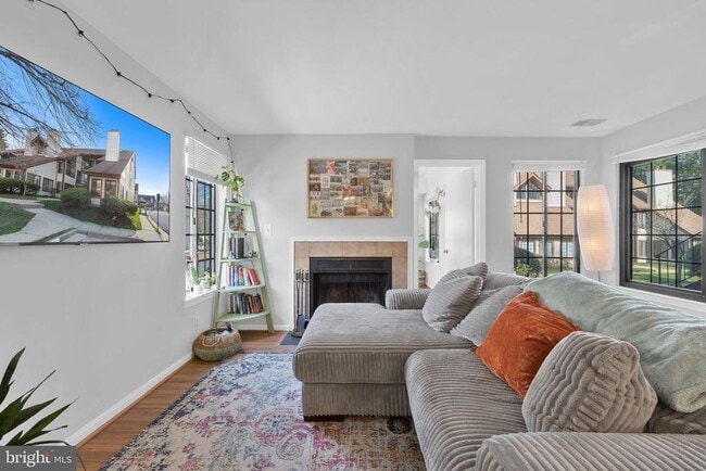 Photo - 6011 Curtier Dr Unit D