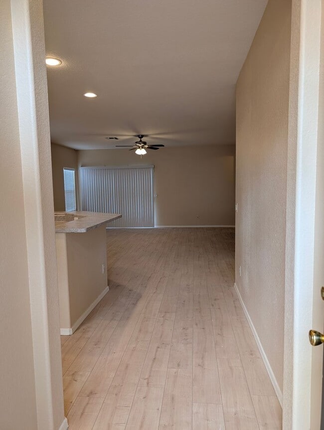 Photo - AVAILABLE NOW IN SAN TAN RANCH GILBERT!!!!