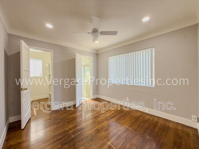 12138 York Ave Unidad A