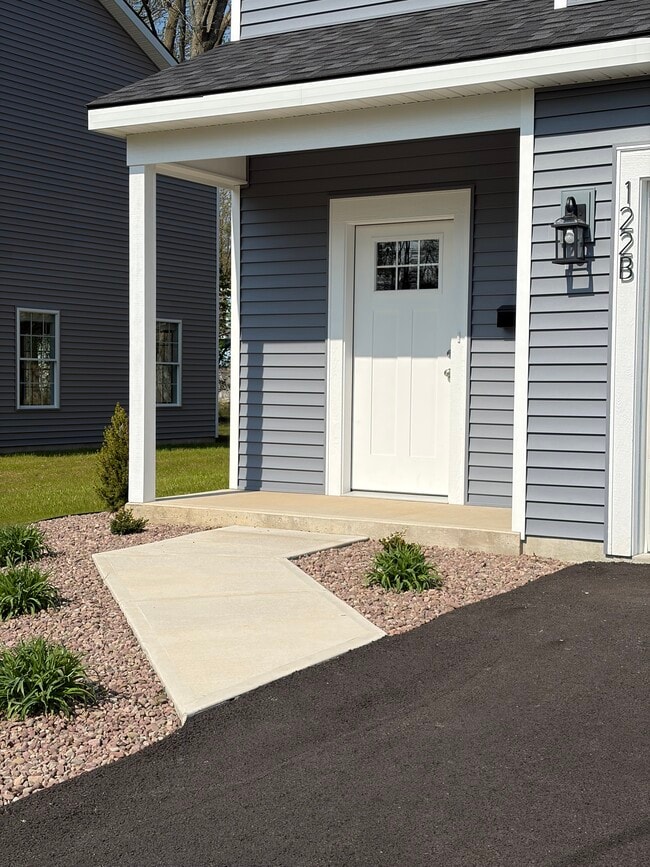 Photo - 122 Memphis St