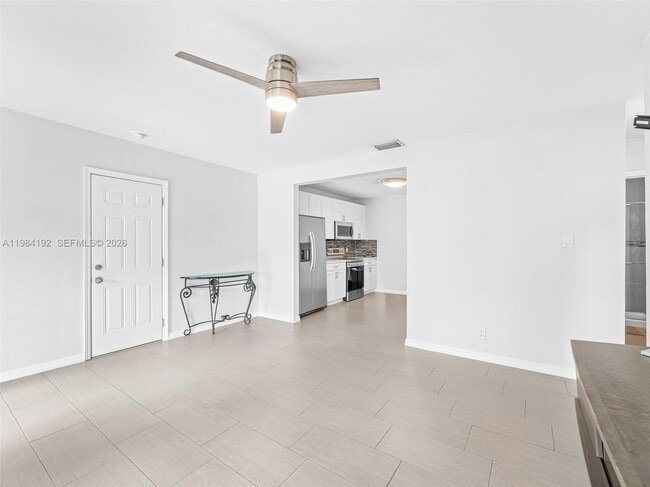 Photo - 1432 NE 5th Ave Unidad 1