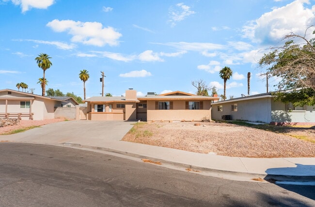 Building Photo - 2016 Embrey Ave