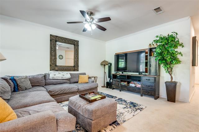Photo - 10490 Ridgecrest St House