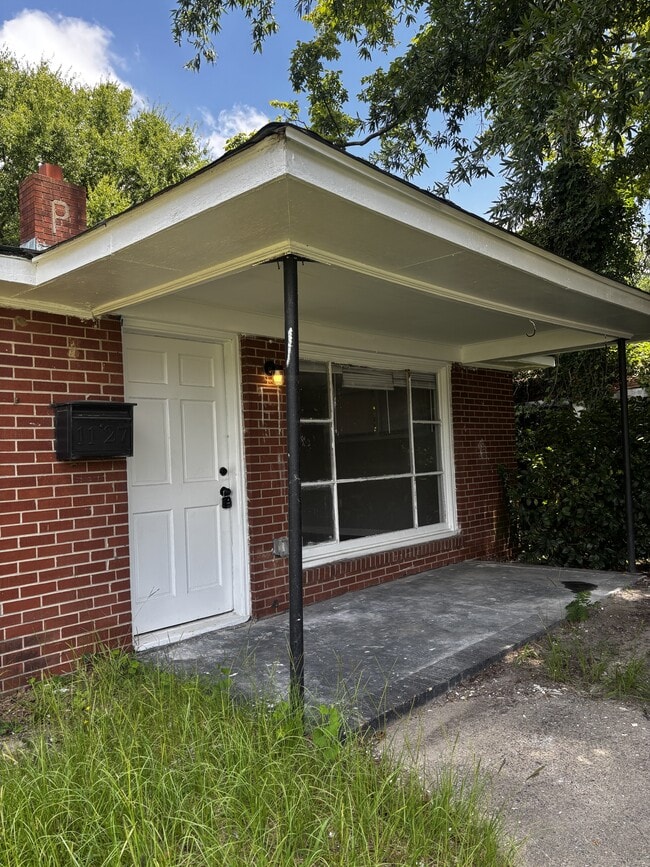 Photo - 1127 Olivia Ln