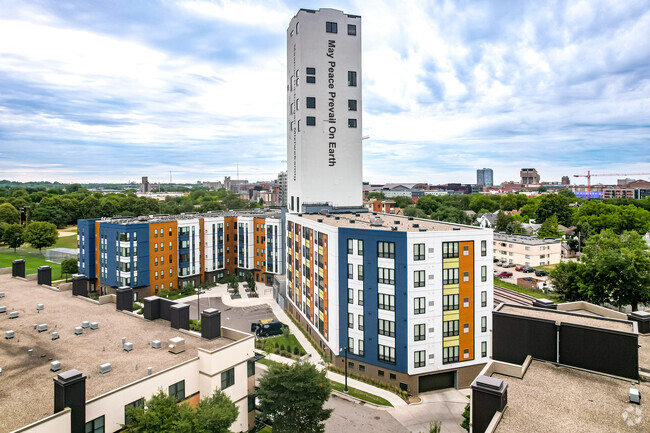 Building Photo - Brook Avenue Housing Cooperative Rental