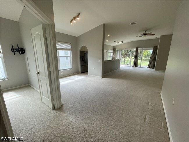 Photo - 1945 Crestview Way Unit 168