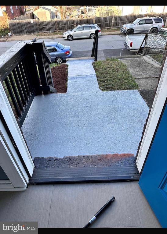 Photo - 837 E Jeffrey St