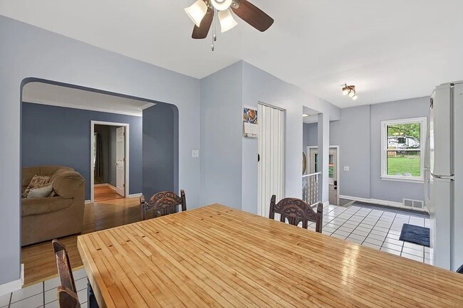 Photo - 944 Mahtomedi Ave
