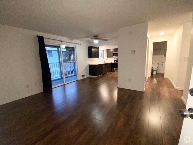 Building Photo - 4002 S Lawrence St Unit 4 Rental