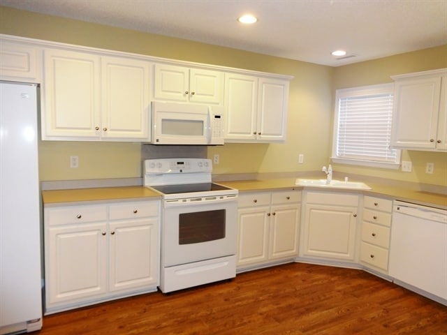 Photo - 103 Rosedale Ct