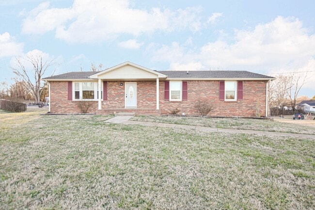 Building Photo - Pet Friendly Three Bedroom with Basement!
