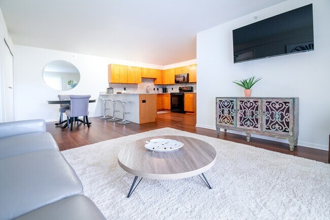 Oliver Apartments