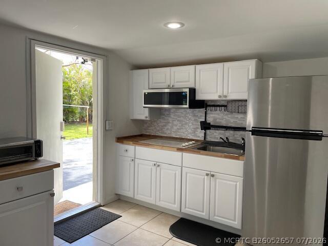Building Photo - 821 SW 13th Ct Unit 1A
