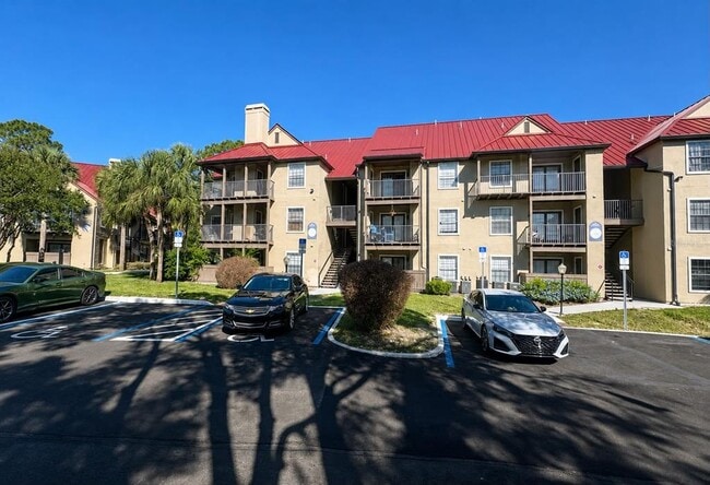Building Photo - 224 Afton Square Unit 201