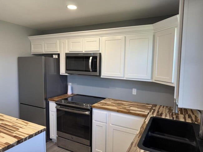 Photo - 206 S Penn St