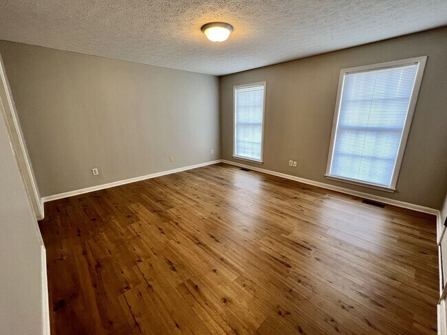 Photo - 106 Sugartree Unidad B