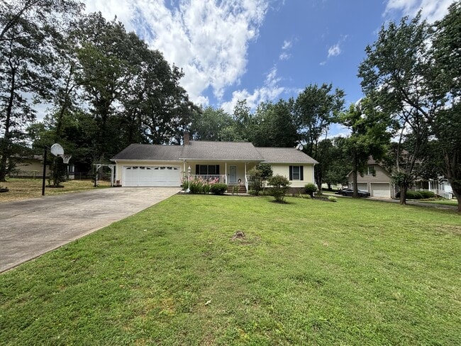 Photo - 1631 Warwick Ct Casa