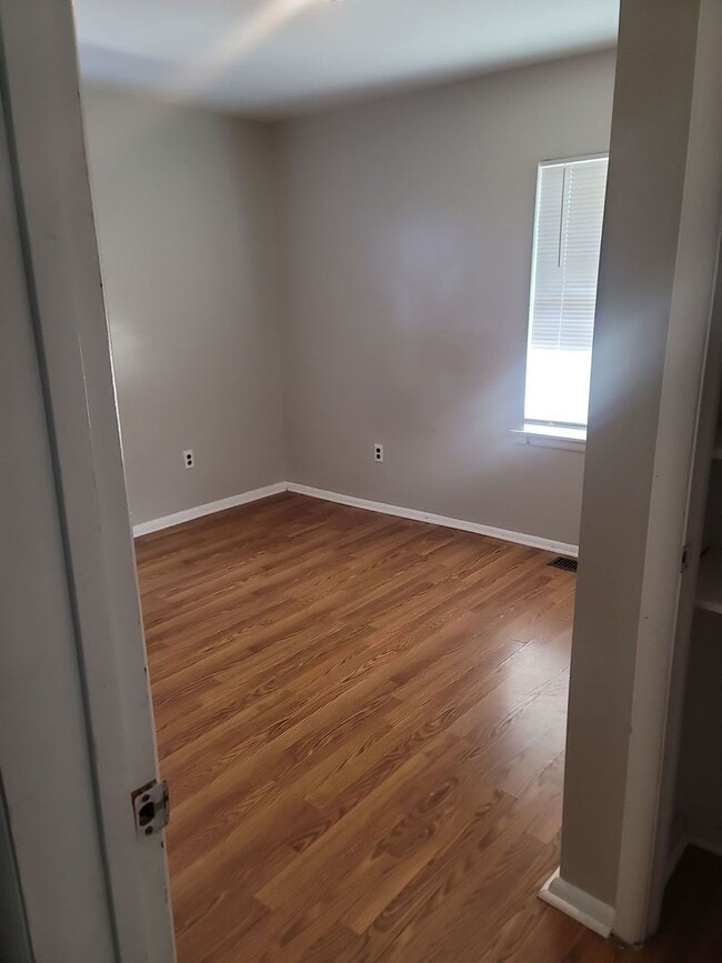 Photo - Coming soon-3 bedroom house with garage and basement