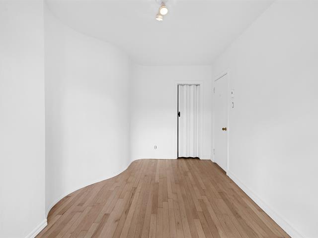 Photo - 2328 Rue Fleury E