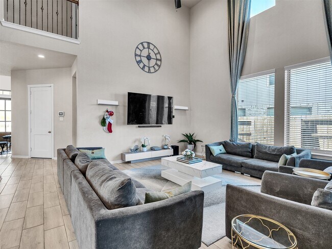 Photo - 24446 Ferdossa Dr