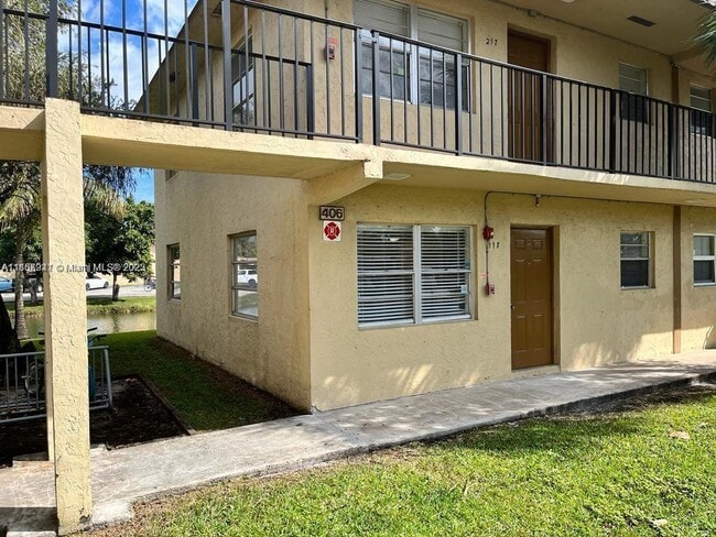Building Photo - 406 Lakeside Dr Unit 117 Rental