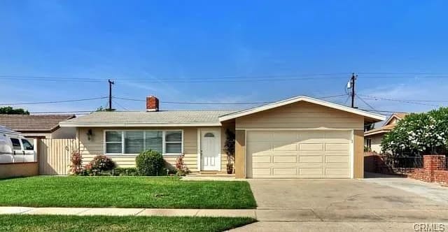 Building Photo - 8431 San Pablo Dr