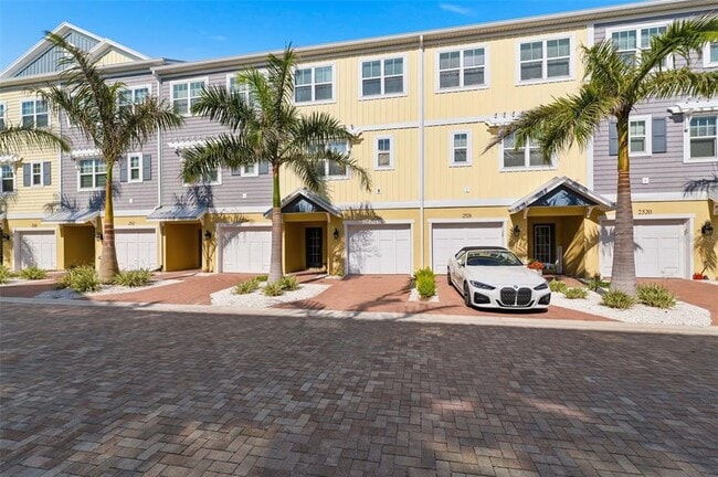 Photo - 2516 Coral Ct.